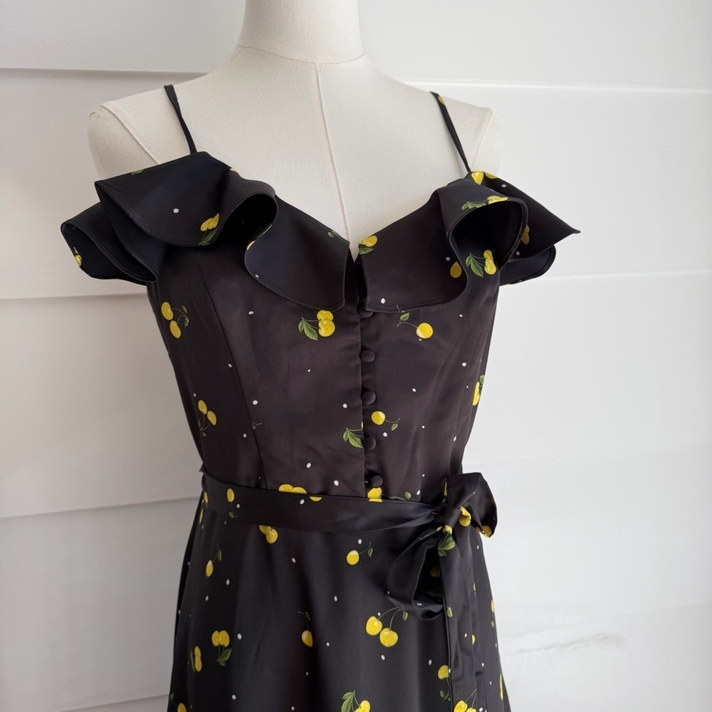 Milly Petal Dress Black Multi Cherry Print size 6 runs small - Picture 3 of 9